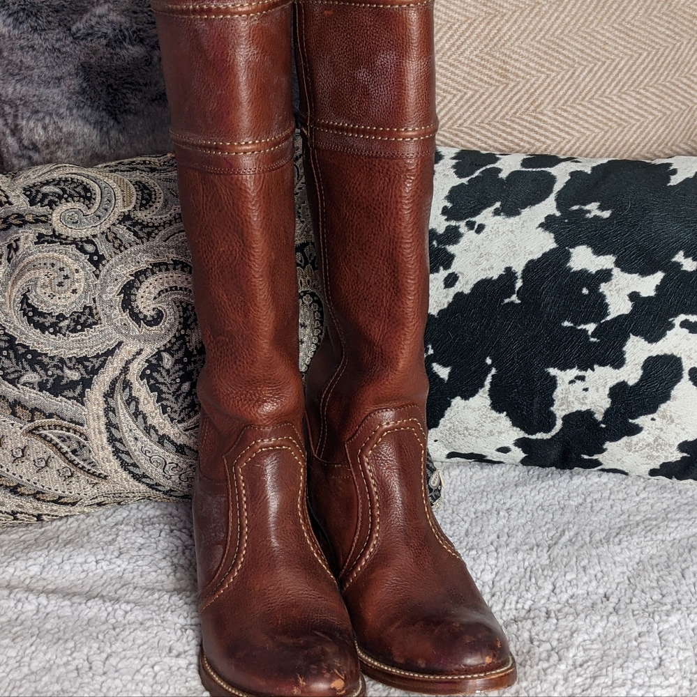 Frye Boots Jane Redwood Full Grain Leather Pull on Boots